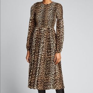 Ganni Leopard Printed Georgette Smocked-Bodice Midi Dress size 4 / 36 small NWOT
